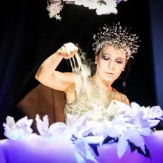 Teatr Piasku Królowa Śniegu - magia przedstawienia, której nie przegapisz