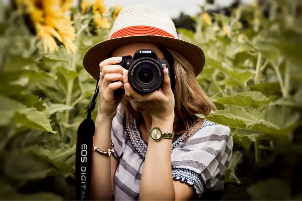 Ile zarabia fotograf w Polsce? Fakty, które mogą Cię zaskoczyć